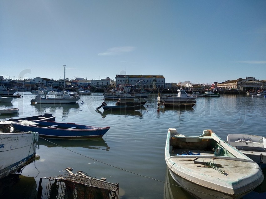 Barcos en el puerto de Isla Cristina.