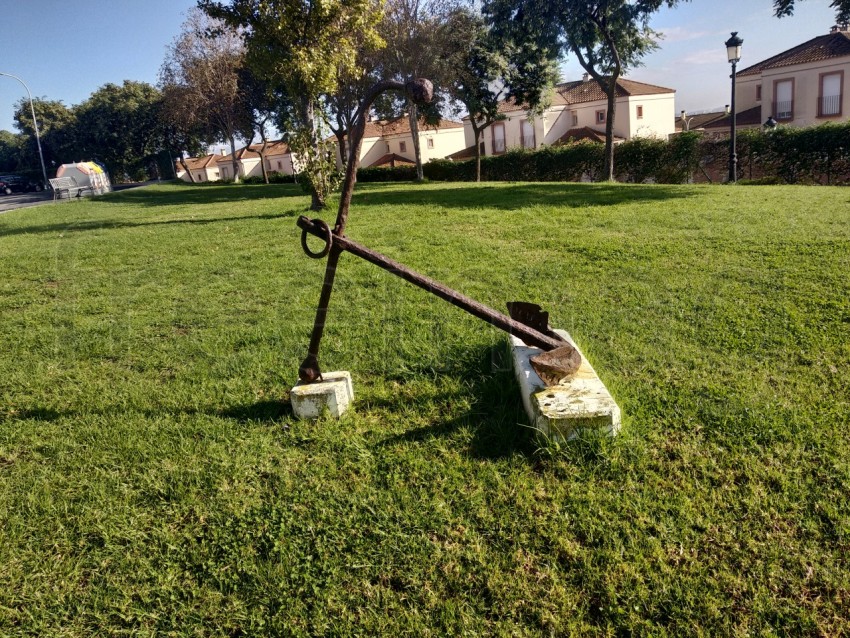 Foto ancora sobre hierba verde