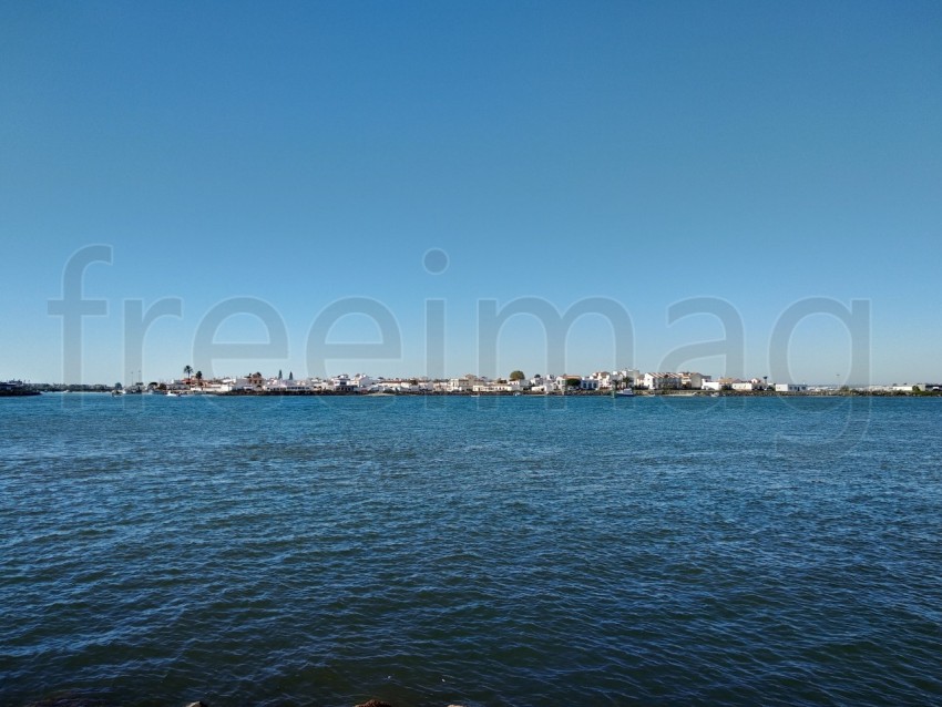 Foto mar azul en Isla Cristina, España