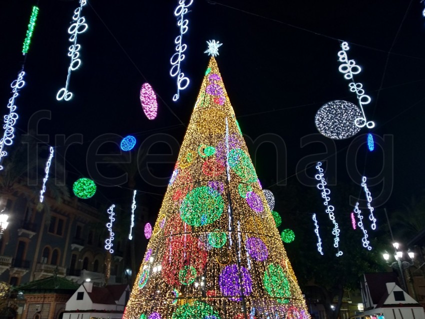 Árbol de luces de navidad