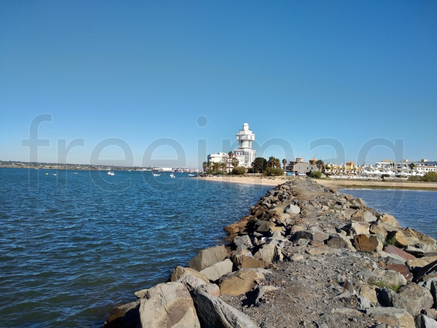 Imagen faro de Isla Cristina