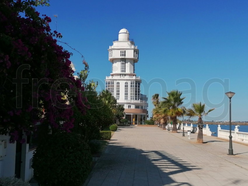 Faro de Isla Cristina, paisajes urbanos, provincia de Huelva, España