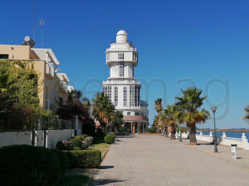 Faro de Isla Cristina, paisajes urbanos, provincia de Huelva, España